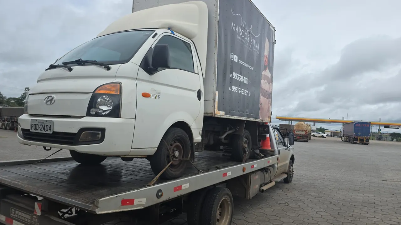 Atendimento de guincho 24h em rodovia